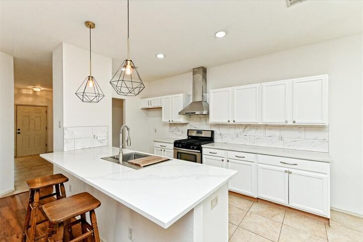 Property Photo:  509 Paso Fino Trail  TX 78613 