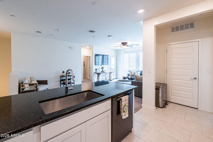 Property Photo:  2750 S Voyager Drive 101  AZ 85295 