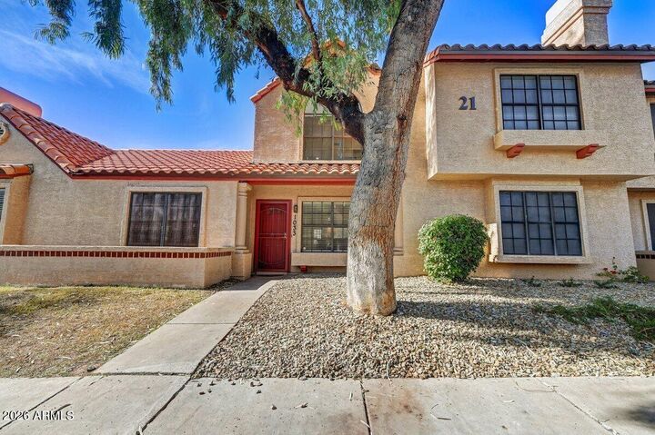 Property Photo:  4901 E Kelton Lane 1033  AZ 85254 