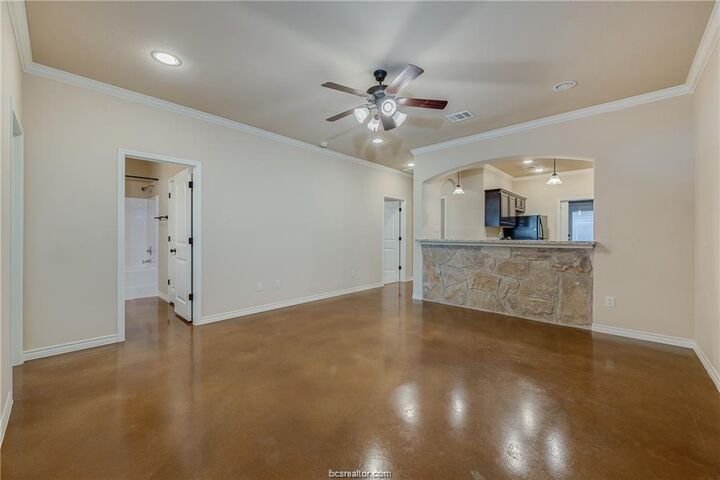 Property Photo:  322 Newcomb Lane  TX 77845-7780 