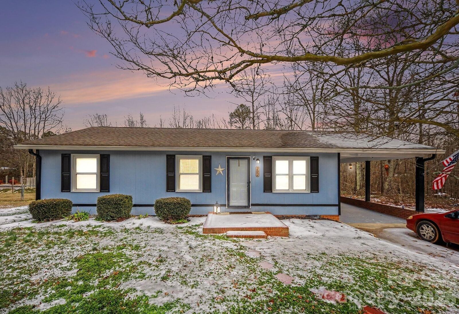 Property Photo:  202 Mauney Farm Road  NC 28021 