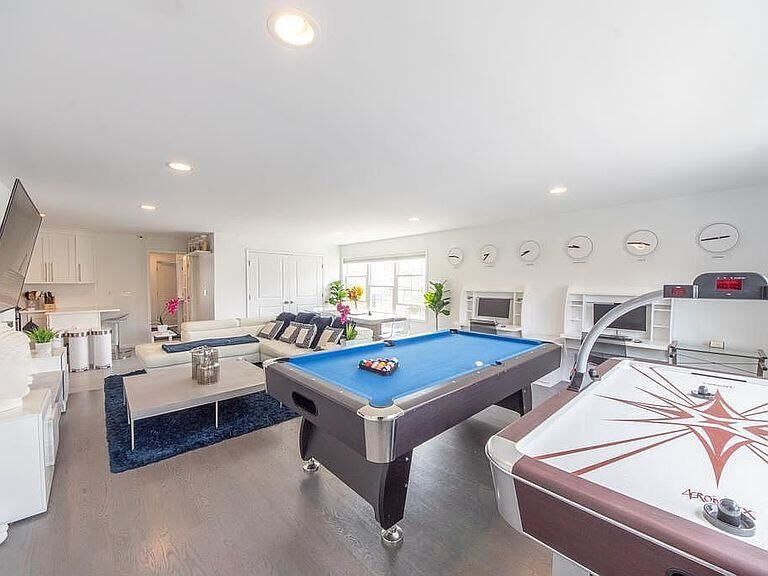 Property Photo:  201 Catherine St 1  NJ 07201 