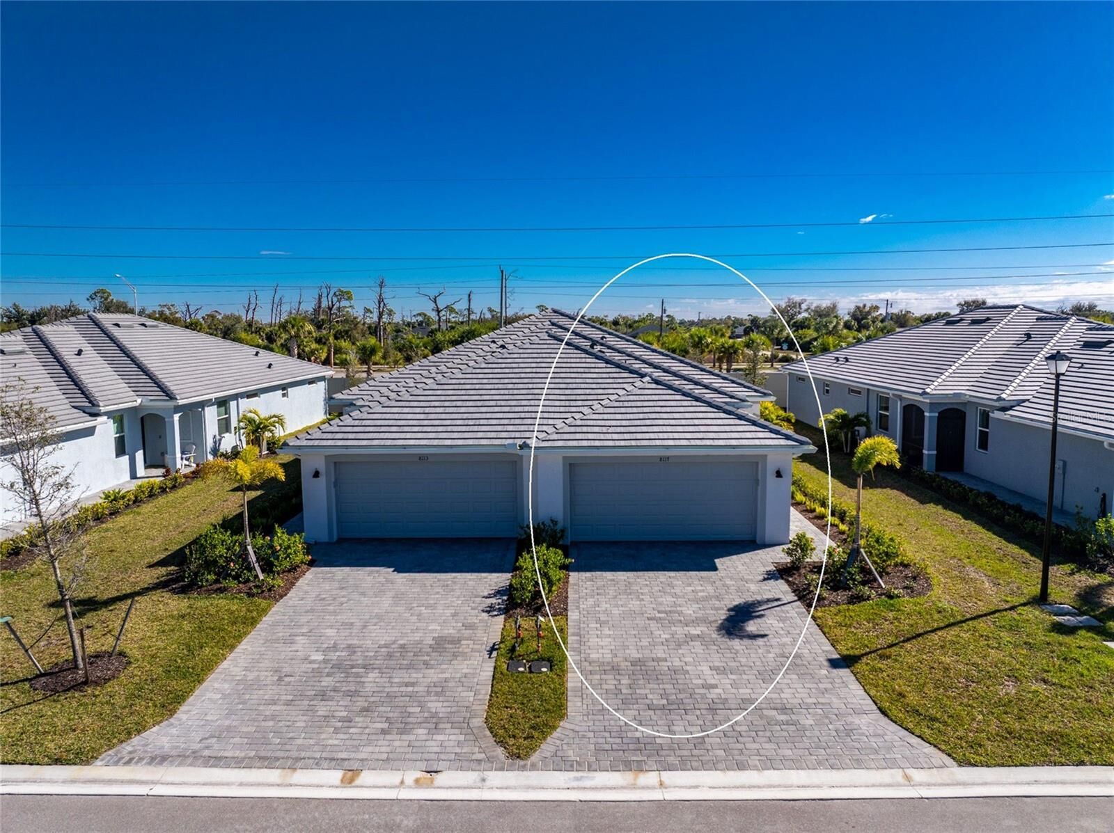Property Photo:  8117 Shore Lake Drive  FL 34224 