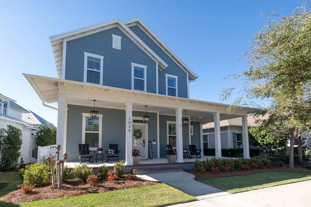 Property Photo: 1024 Kershaw Drive FL 34787