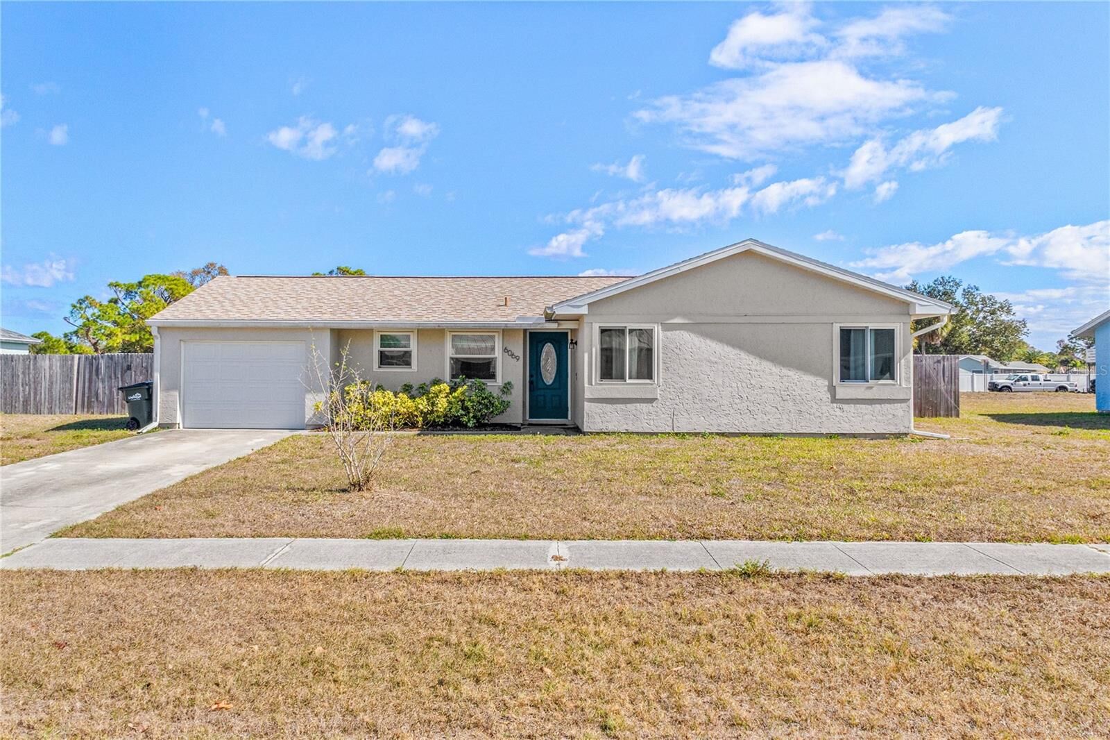 Property Photo:  6069 Myrtlewood Road  FL 34287 
