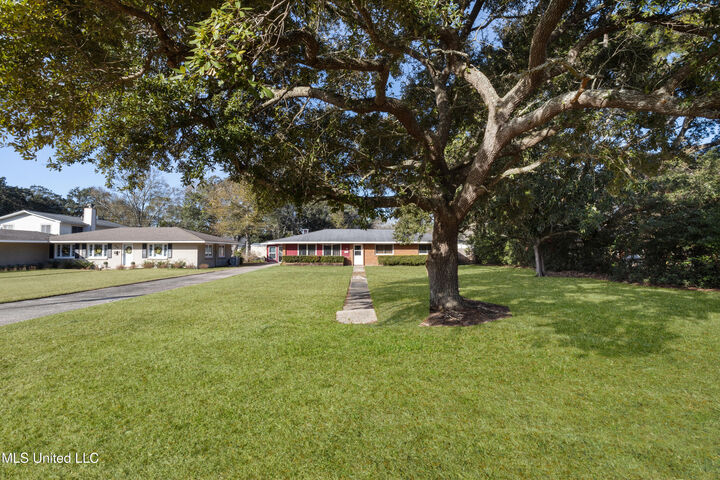 Property Photo:  4111 Washington Avenue  MS 39507 