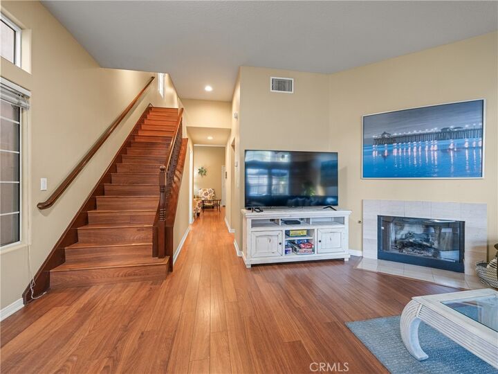 Property Photo:  210 6th  CA 92648 