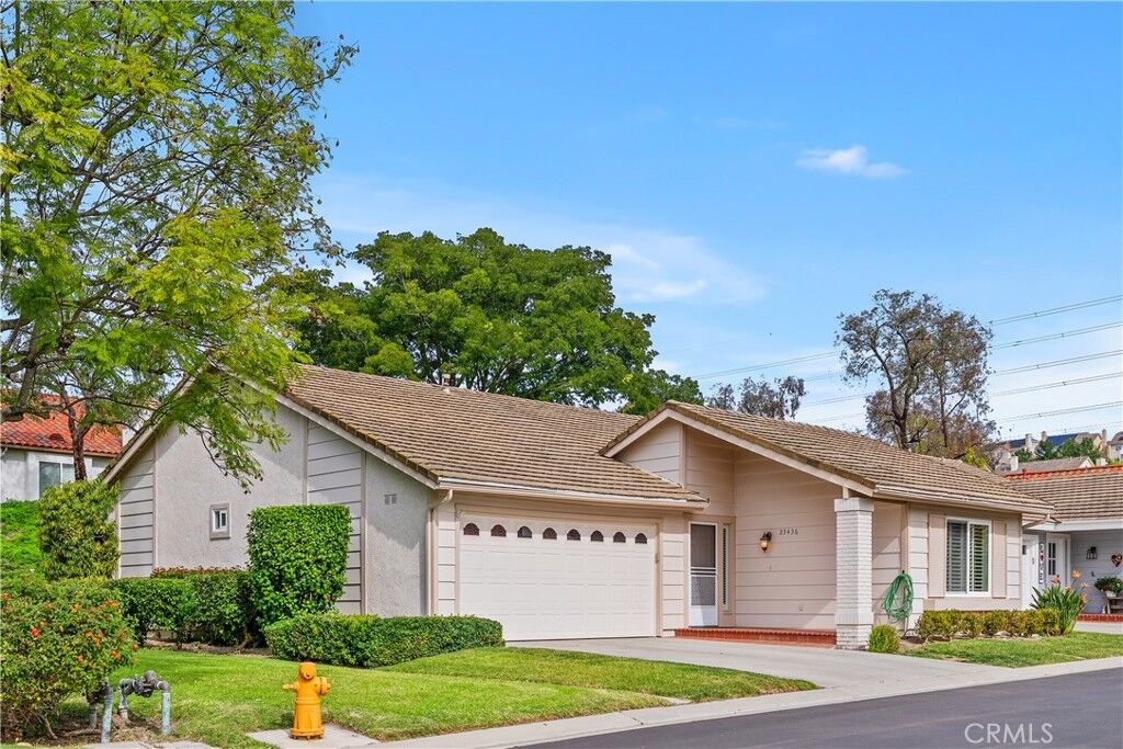 Property Photo: 23436 Villena CA 92692