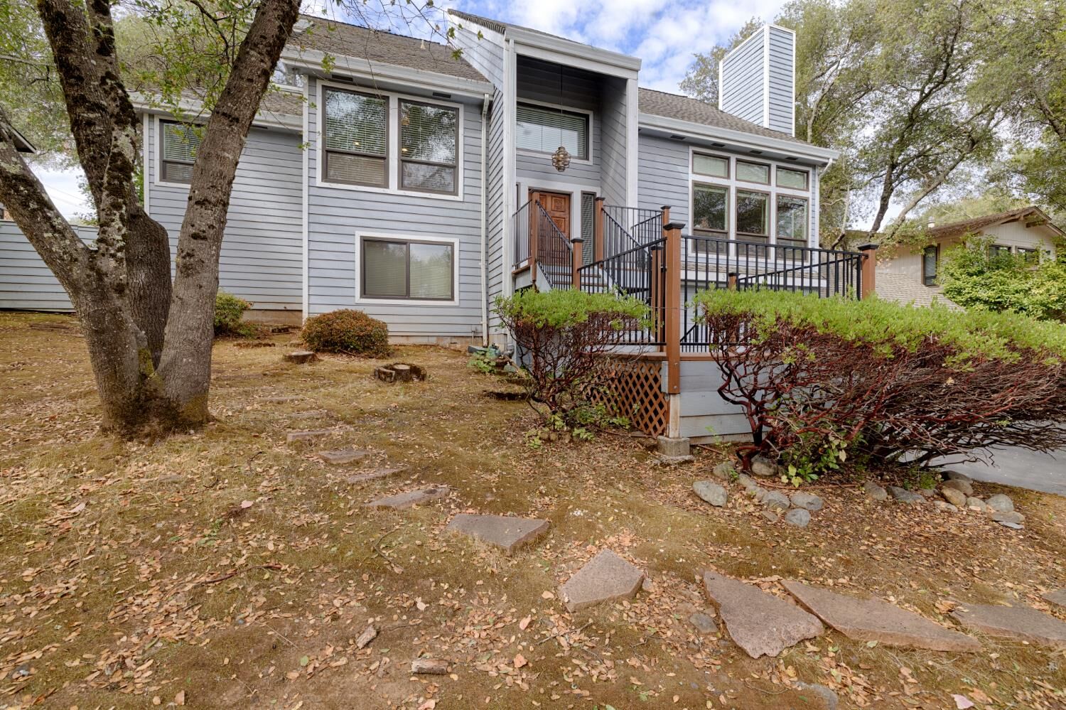 Property Photo: 3590 Montclair Road CA 95682