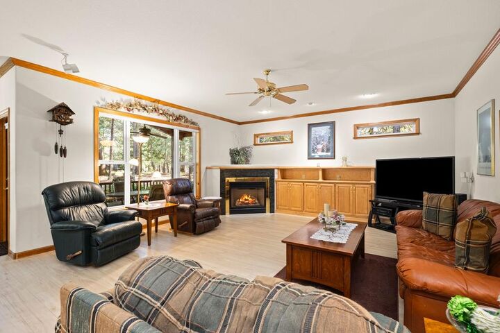 Property Photo:  5352 Buttonwood Ct.  CA 95631 