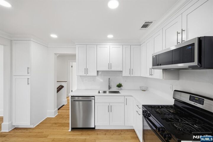 Property Photo: 136 7th Avenue 2nd Fl NJ 07675