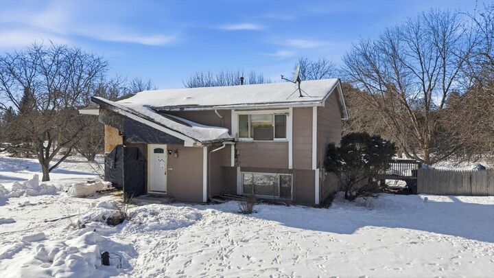 Property Photo:  23620 Jensen Avenue N  MN 55025 