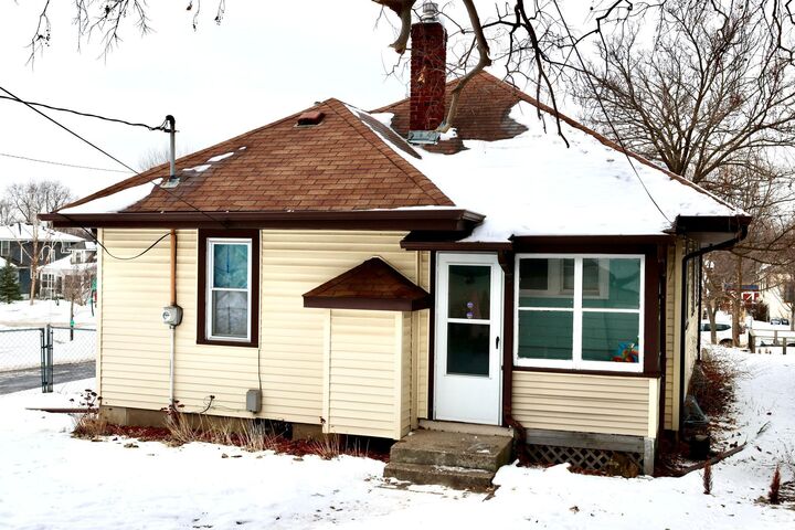 Property Photo:  3951 17th Avenue S  MN 55407 