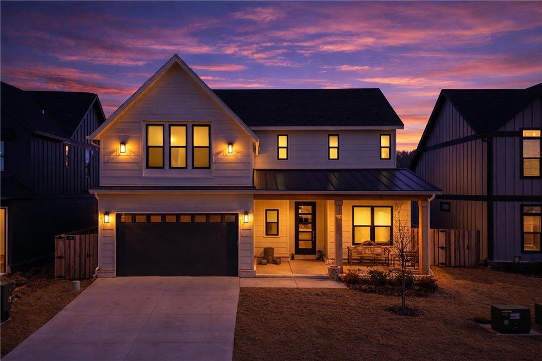 Property Photo:  6107 S 41st Street  AR 72758 