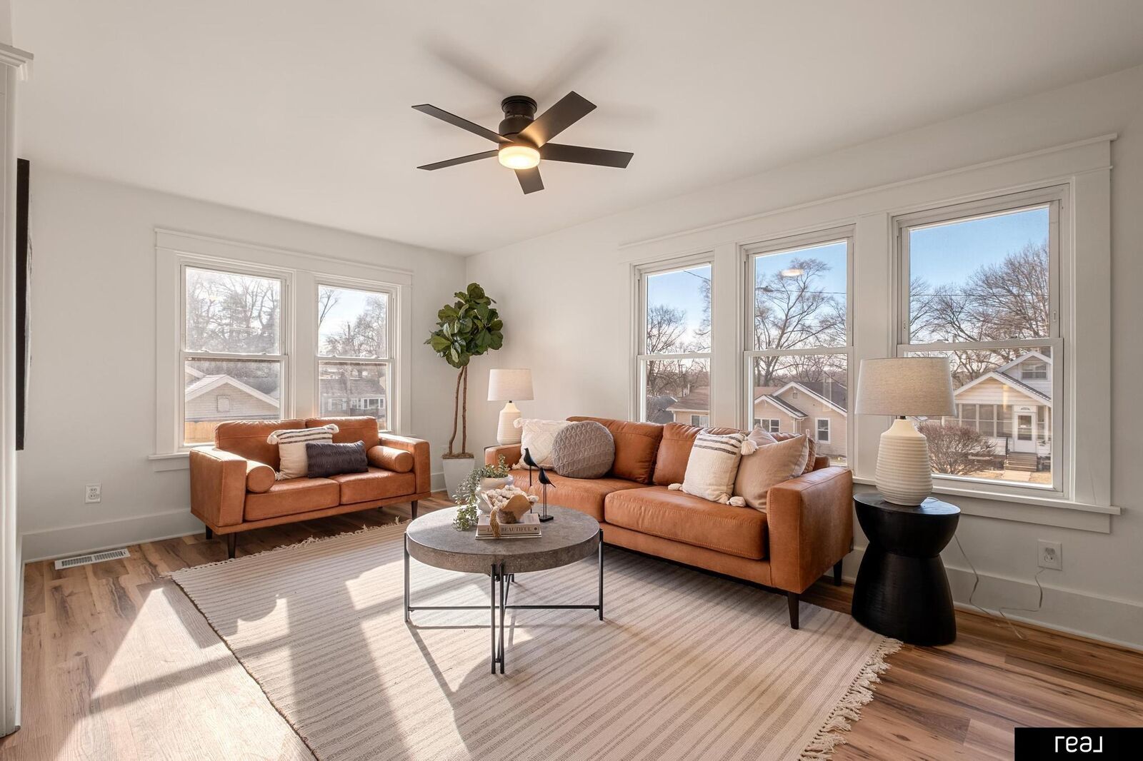 Property Photo:  2011 N 64th Street  NE 68104 