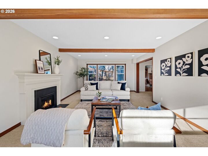 Property Photo: 4221 SW 47th Dr OR 97221