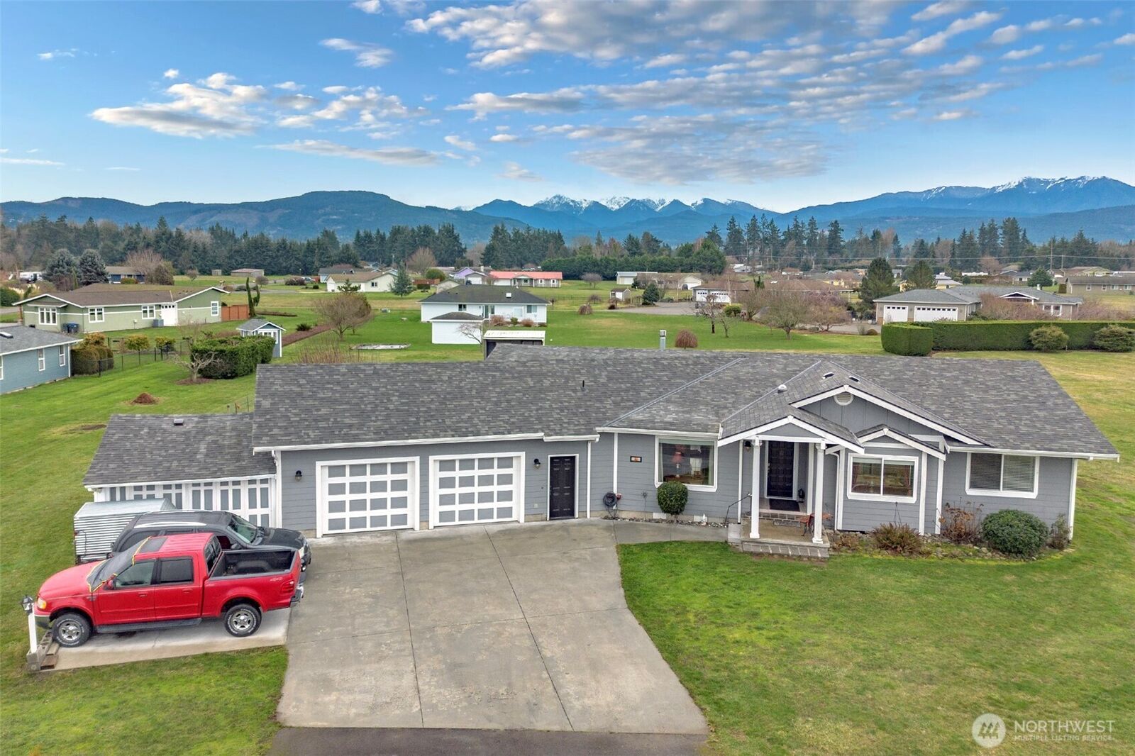 Property Photo:  41  Shiloh Lane  WA 98382 