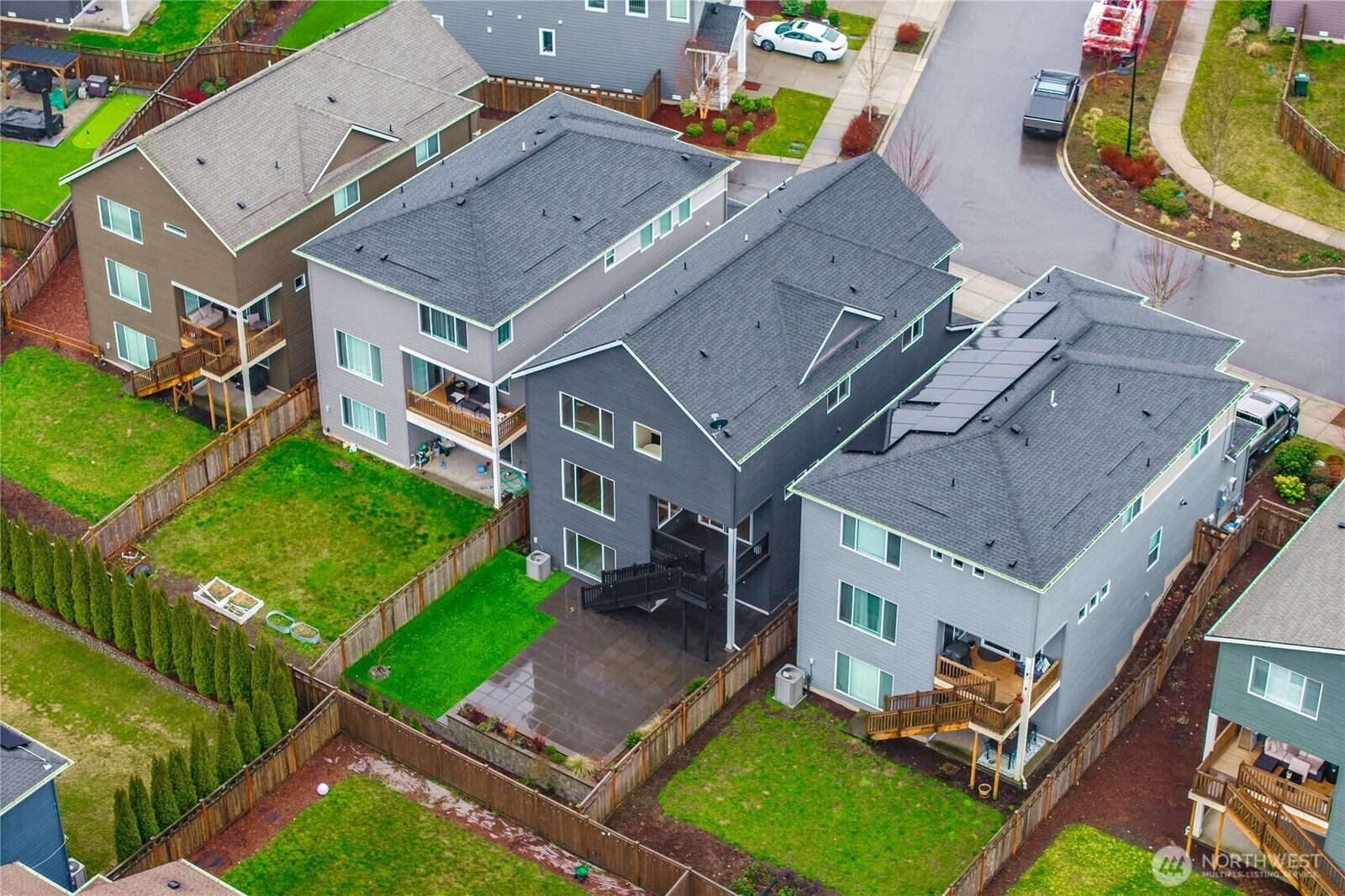 Property Photo:  33260  Glacier Avenue SE  WA 98010 