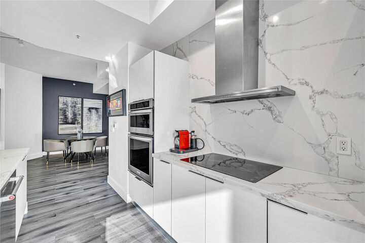 Property Photo:  2275 Biscayne Boulevard 601  FL 33137 