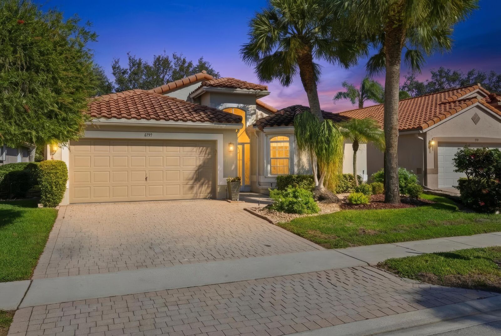 Property Photo: 6797 Castlemaine Avenue FL 33437