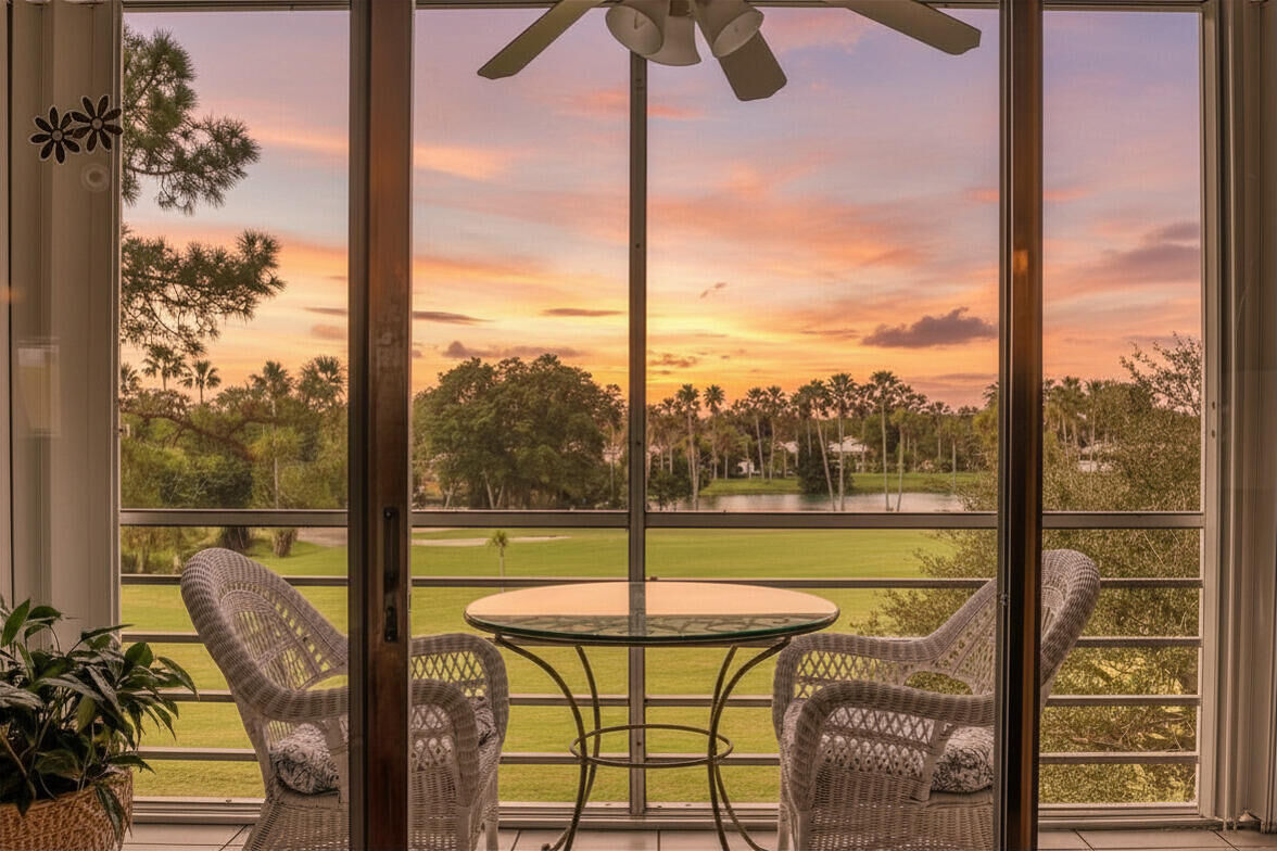 Property Photo:  3871 Via Poinciana 404  FL 33467 