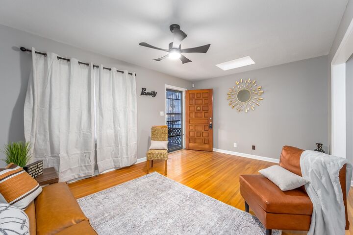 Property Photo: 2327 S Greenwood St KS 67211-5235