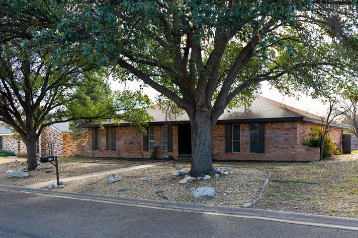 Property Photo:  3205 Sierra Drive  TX 76904 