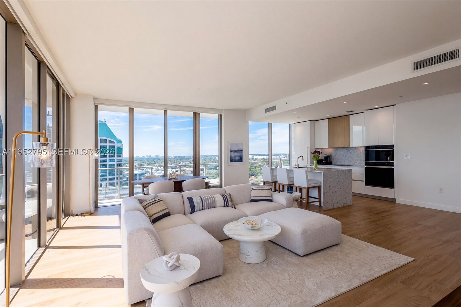 Property Photo:  2678 Tigertail Ave 1707  FL 33133 