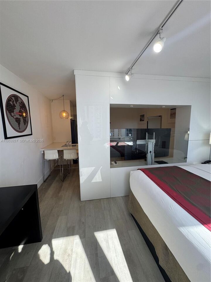 Property Photo:  19201 Collins Ave 1004  FL 33160 