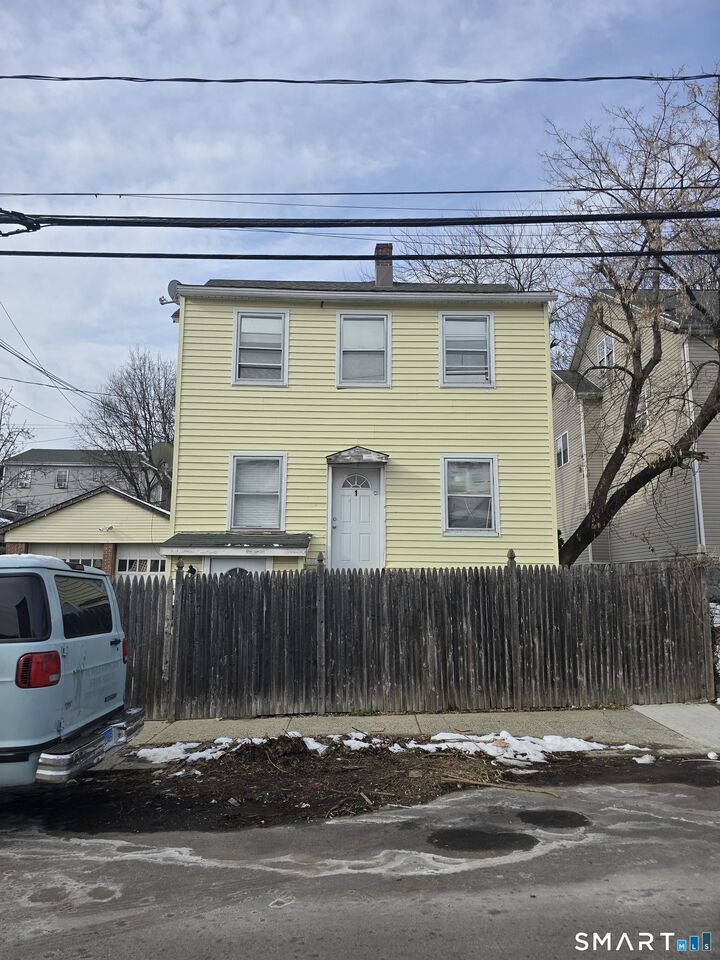 Property Photo:  39 Ann Street  CT 06902 