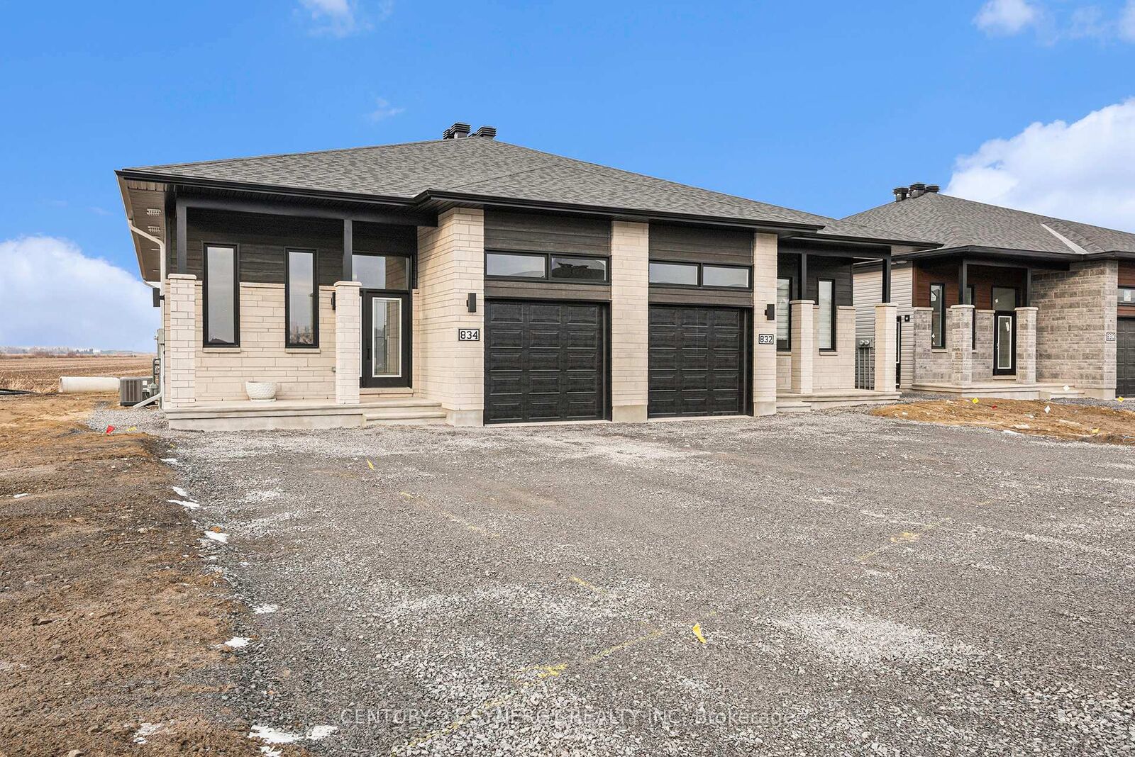 Photo de la propriété:  253 Argile Street B  ON K0A 1M0 