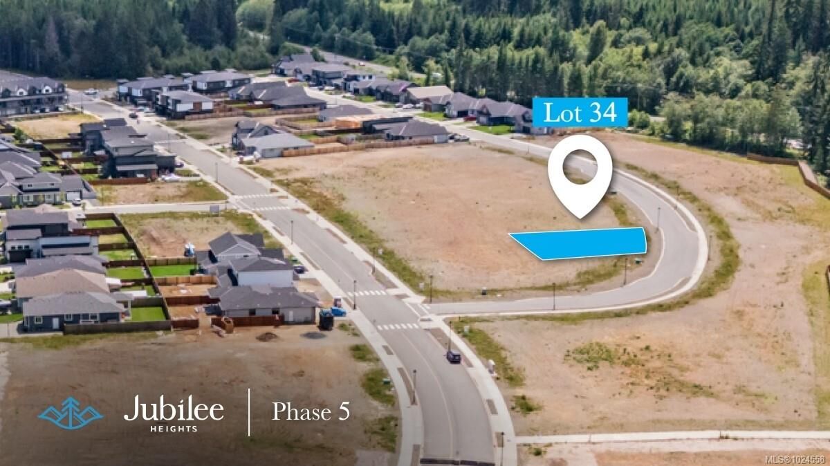 Property Photo: 748 Salmonberry St BC V9H 0G1
