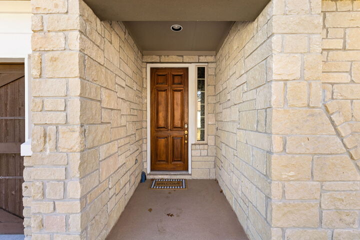 Property Photo:  15513 Cinca Terra Drive  TX 78738 