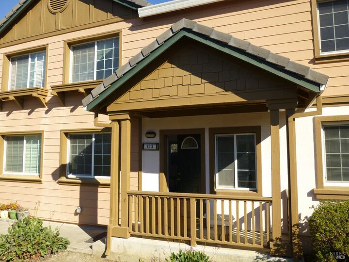 Property Photo:  712 Daniels Avenue  CA 94590 
