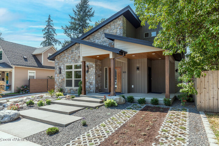 Property Photo:  945 N 5th St  ID 83814 