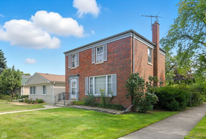 Property Photo: 8301 Karlov Avenue IL 60076