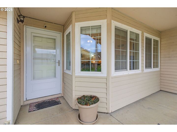 Property Photo:  1137 Ash Grove Loop  OR 97426 