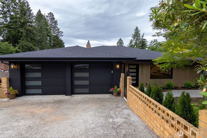Property Photo:  16040  36th Avenue NE  WA 98155 