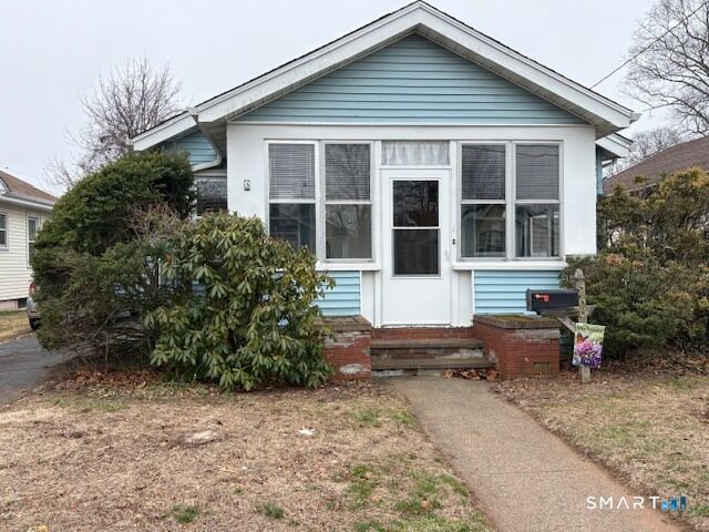 Property Photo:  268 Third Avenue  CT 06516 