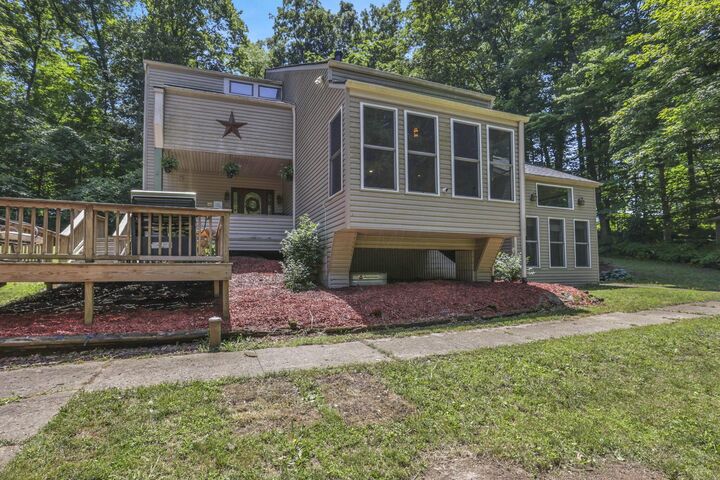 Property Photo: 2991 Coonpath NE Road OH 43130