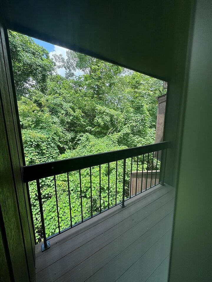 Property Photo:  2814 Stonehenge Drive  OH 43224 