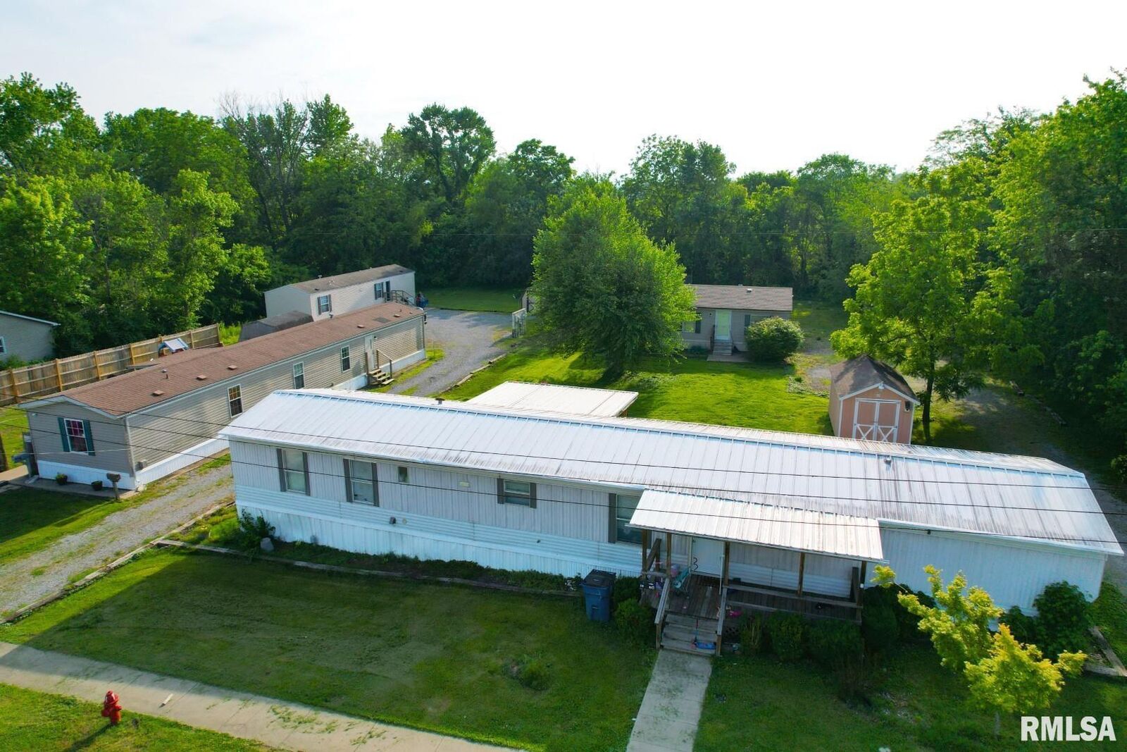 Property Photo:  1308 N Van Buren Street Unit 1308A, 1308B And 13  IL 62959 