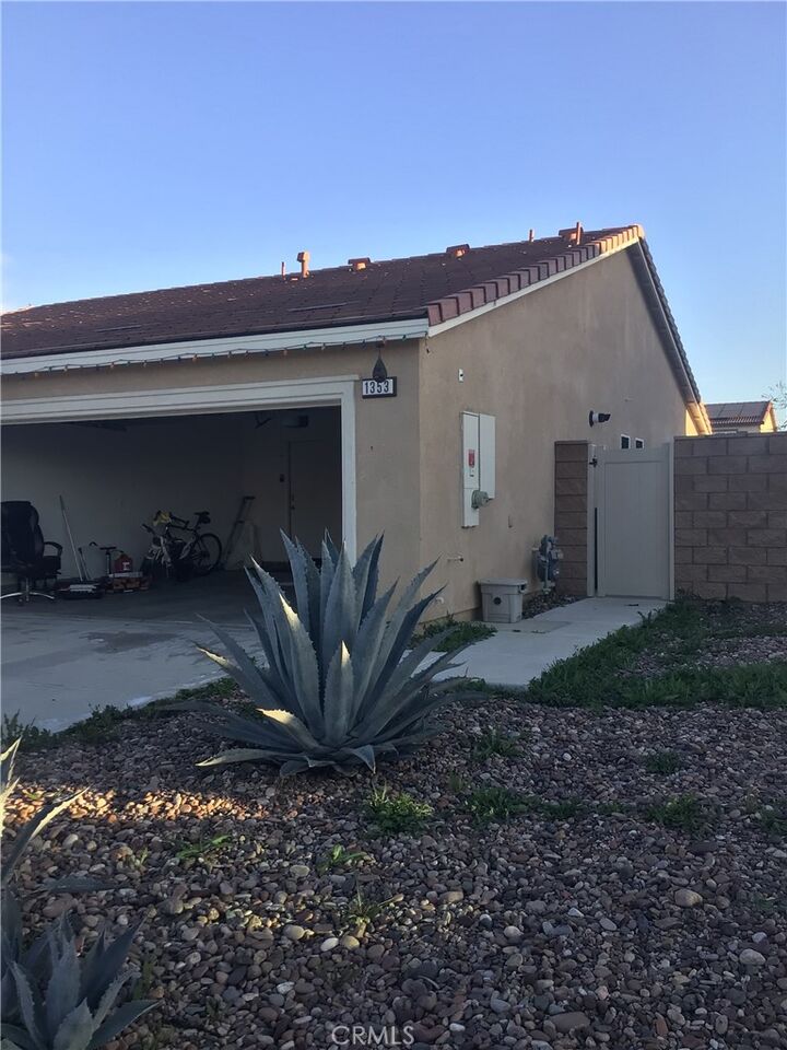 Property Photo:  1353 Haven Place  CA 92543 