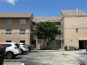 Property Photo:  8420 SW 154th Cir Ct 532  FL 33193 