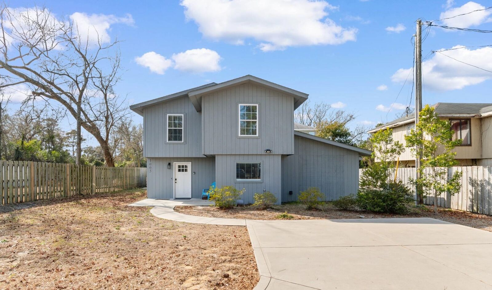 Property Photo:  1005 28th Ave. S  SC 29582 