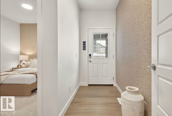 Property Photo: 3139 Dixon Landing Landing SW AB T6W 5M9