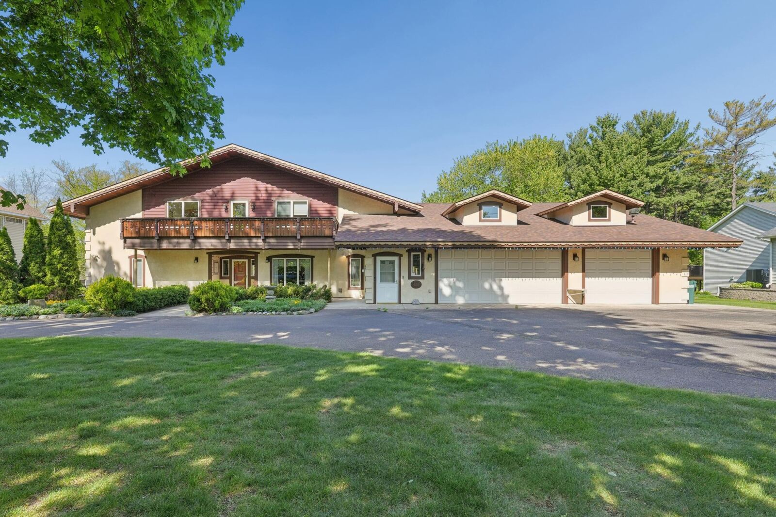Property Photo:  4151 Rice Street  MN 55126 