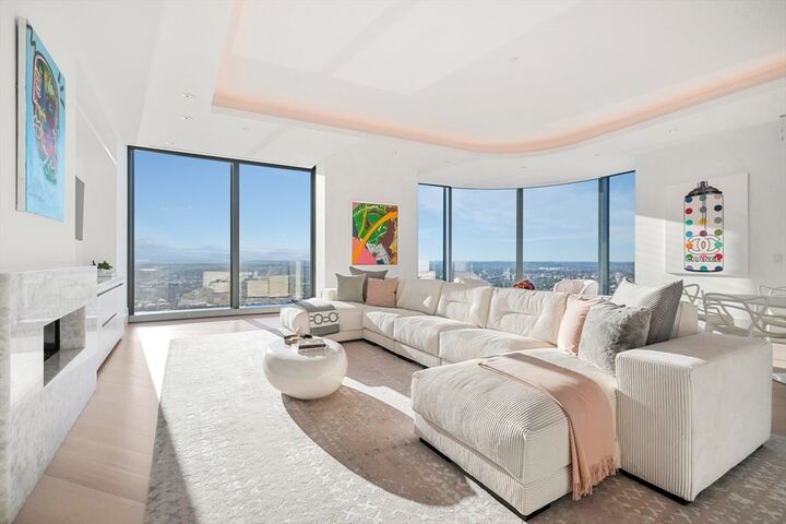 Property Photo: 1 Dalton St 5801 MA 02199