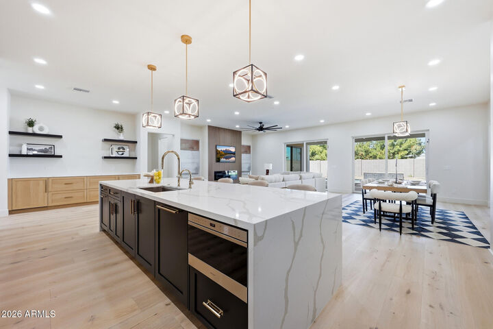 Property Photo:  950 E Kaibab Place  AZ 85249 