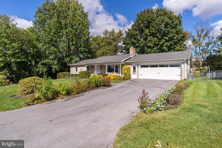 Property Photo:  8 Brightwood Drive  MD 21740 